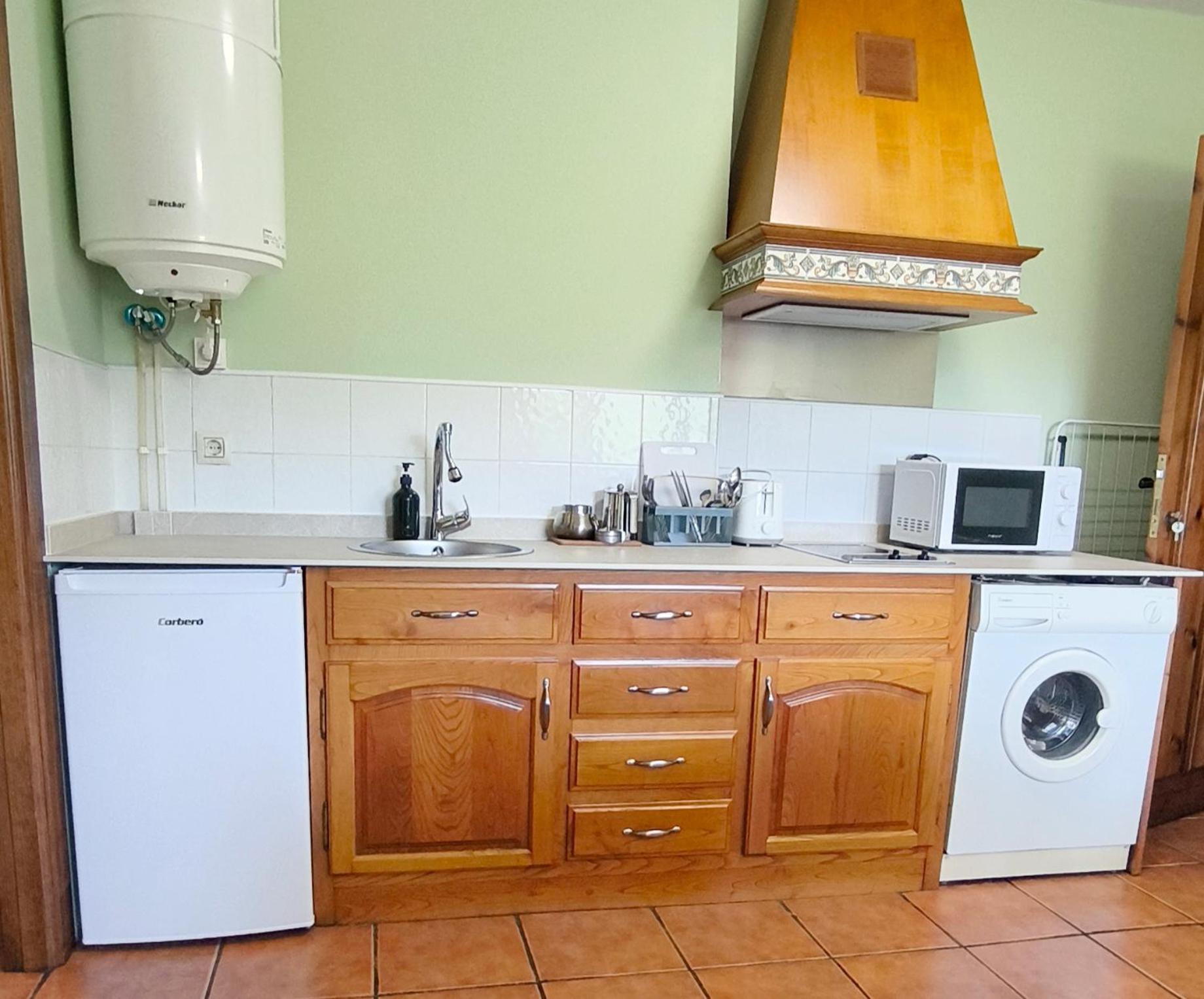 Apartamentos Florinda Ucieda Eksteriør billede